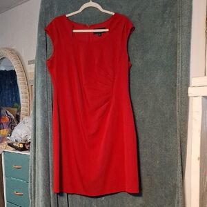 Chic Red Midi Dress